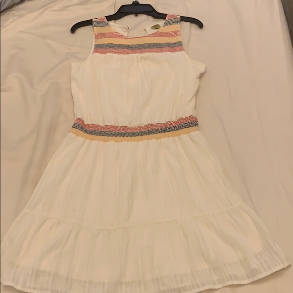 Belk True Craft White Dress - Picture 1 of 3